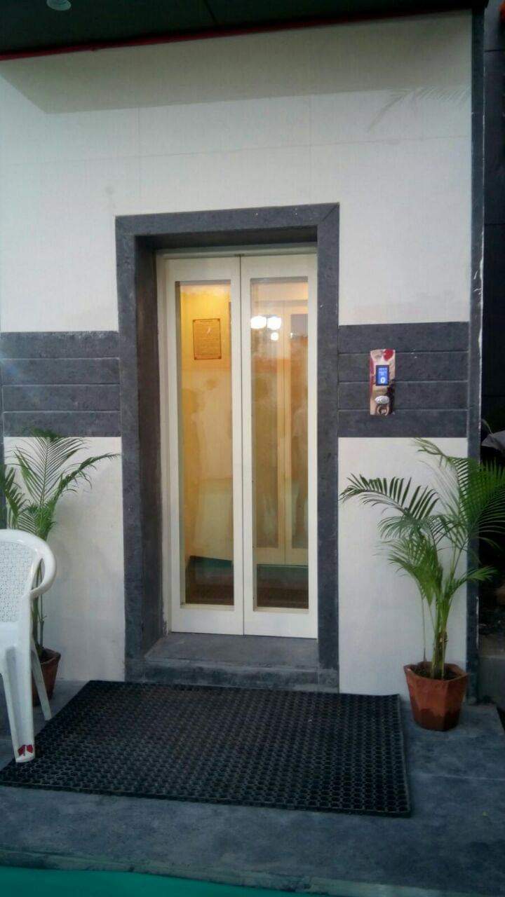 Villa Home Lift